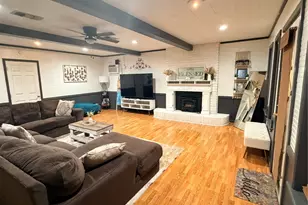 517 Temple St, Woodville, TX 75979 - Photo 3