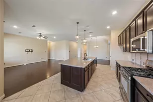 2918 Eden Trails Ln, Richmond, TX 77406 - Photo 9