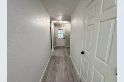 1004 E Red Cedar Circle, The Woodlands, TX 77380 - Photo 7