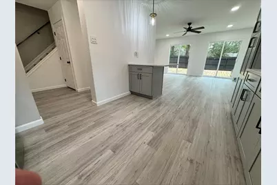 1004 E Red Cedar Circle, The Woodlands, TX 77380 - Photo 13