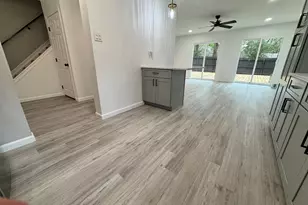 1004 E Red Cedar Cir, The Woodlands, TX 77380 - Photo 13