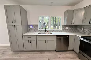 1004 E Red Cedar Cir, The Woodlands, TX 77380 - Photo 9