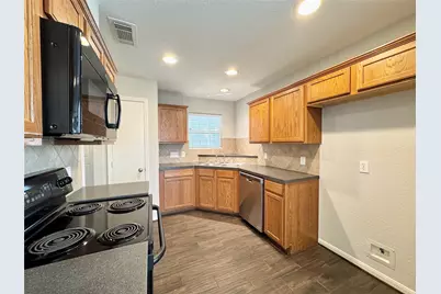 13327 Belvedere Park Court, Houston, TX 77047 - Photo 15