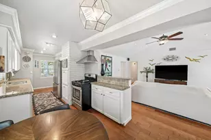 10723 Wickersham Ln, Houston, TX 77042 - Photo 15