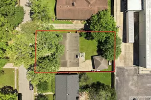 10723 Wickersham Ln, Houston, TX 77042 - Photo 31