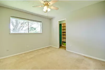 609 Mary Ann Drive, Friendswood, TX 77546 - Photo 17