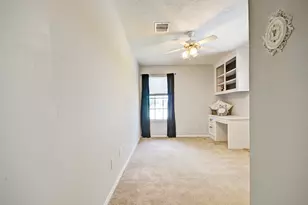 609 Mary Ann Dr, Friendswood, TX 77546 - Photo 23
