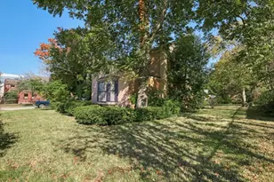 2001 Binz St, Houston, TX 77004 - Photo 3