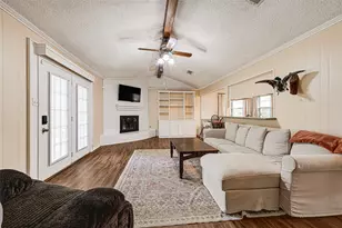 20 Skylark St, Dayton, TX 77535 - Photo 9