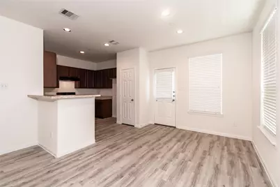 3914 Calgary Circle, Missouri City, TX 77459 - Photo 5