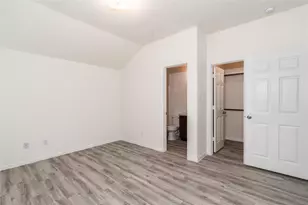 3914 Calgary Cir, Missouri City, TX 77459 - Photo 9