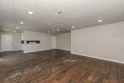 121 Glynn Drive, Bridge City, TX 77611 - Photo 3