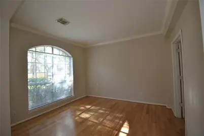 15406 Amesbury Lane, Sugar Land, TX 77478 - Photo 7