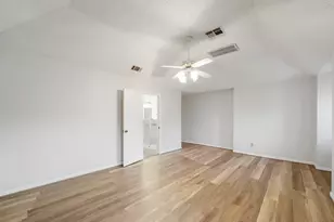 1607 Beaconshire Rd, Houston, TX 77077 - Photo 11