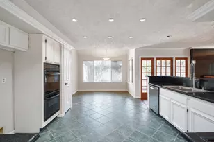 1607 Beaconshire Rd, Houston, TX 77077 - Photo 9