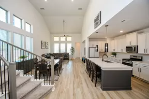 31407 Splitting Willow Way, Fulshear, TX 77441 - Photo 5