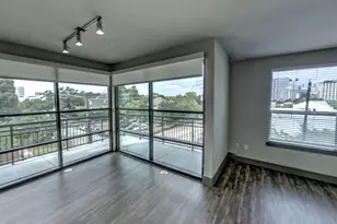 2910 Milam St, Houston, TX 77006 - Photo 1