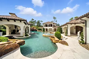 701 W Friar Tuck Ln, Houston, TX 77024 - Photo 33