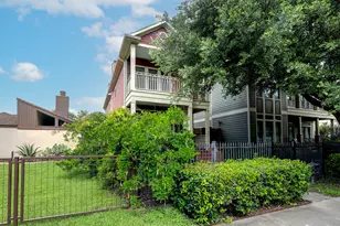 1511 Harvard St, Houston, TX 77008 - Photo 1
