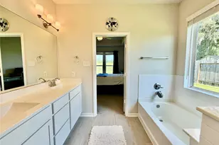 307 Twin Lakes Blvd W, West Columbia, TX 77486 - Photo 13