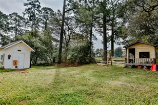 522 Sunview Dr, Livingston, TX 77351 - Photo 11