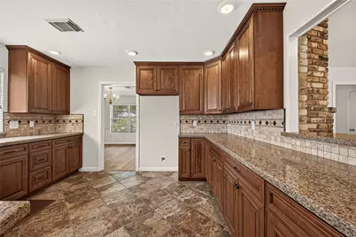 12411 Pinerock Lane, Houston, TX 77024 - Photo 23