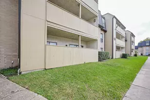 8427 Hearth Dr Dr, Houston, TX 77054 - Photo 1