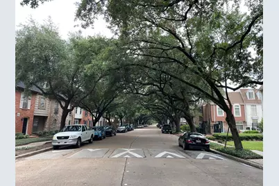 353 N Post Oak Lane #621, Houston, TX 77024 - Photo 3