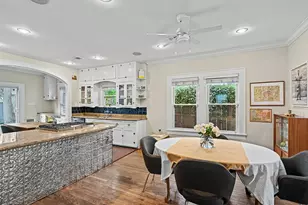 1309 Willard St, Houston, TX 77006 - Photo 9