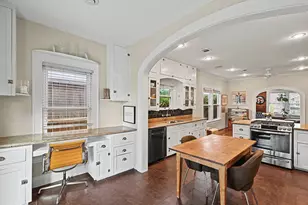 1309 Willard St, Houston, TX 77006 - Photo 9