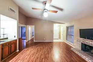 8100 Cambridge St, Houston, TX 77054 - Photo 9