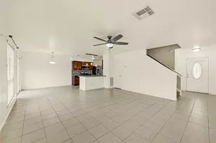 911 Richview Dr, Houston, TX 77060 - Photo 5
