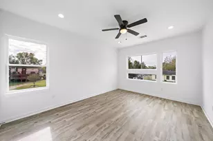 9315 Ashville Dr, Houston, TX 77051 - Photo 9
