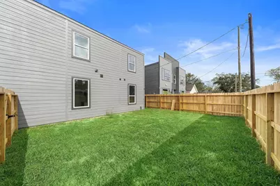 9315 Ashville Drive, Houston, TX 77051 - Photo 15