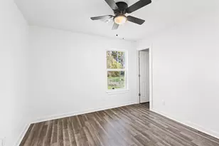 301 Pineland Dr, Trinity, TX 75862 - Photo 13