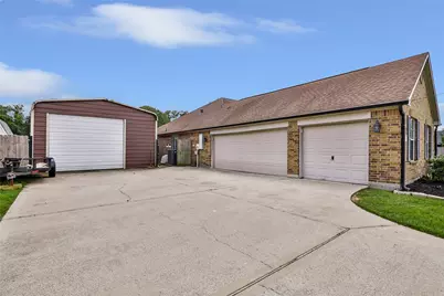 200 Milo Street, Dayton, TX 77535 - Photo 3