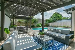 2415 Stoney Brook Dr, Houston, TX 77063 - Photo 25