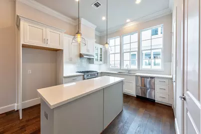 2724 Maxroy Street, Houston, TX 77007 - Photo 5