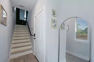 3365 Daphne St, Houston, TX 77021 - Photo 3