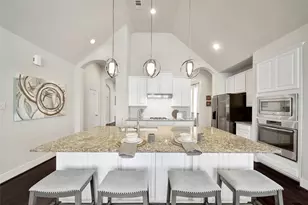 15 S Lochwood Way, Tomball, TX 77375 - Photo 11