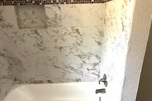 17215 Woodburn Dr, Houston, TX 77049 - Photo 11