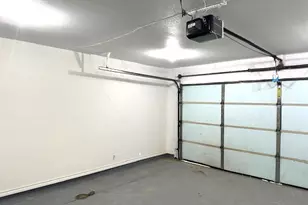 17215 Woodburn Dr, Houston, TX 77049 - Photo 15