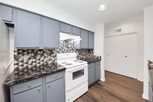 1635 Prairie Mark Ln Ln, Houston, TX 77077 - Photo 3