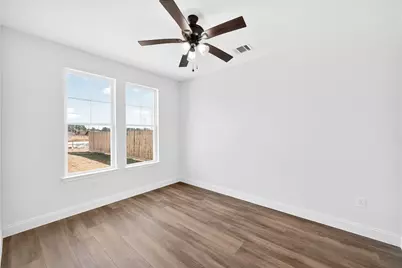 4509 5914 21, Cleveland, TX 77327 - Photo 3