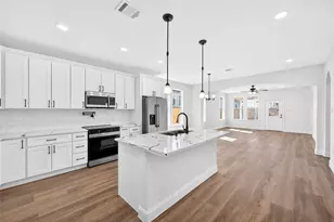 4509 5914 21, Cleveland, TX 77327 - Photo 5