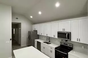 16930 W Lynbrook, Montgomery, TX 77316 - Photo 3