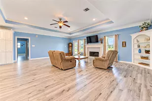 5236 Hillboldt Rd, Sealy, TX 77474 - Photo 9