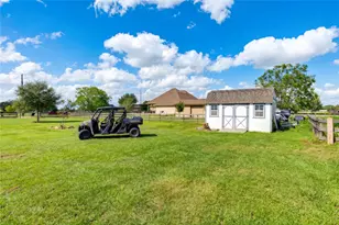 5236 Hillboldt Rd, Sealy, TX 77474 - Photo 23