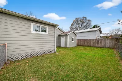 521 Alford Street, Baytown, TX 77520 - Photo 31