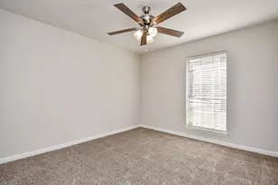 8134 Ivan Reid Dr, Houston, TX 77040 - Photo 29